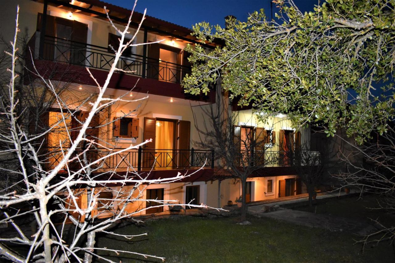 Mainades House Apartamento Vytina Exterior foto